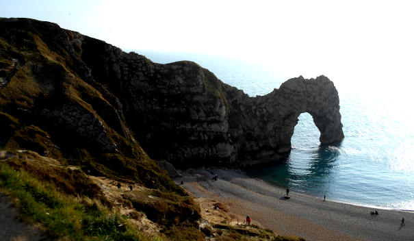 The iconic natural arch at Durdle Door